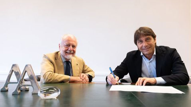 Ανέλαβε τη Νάπολι ο Κόντε