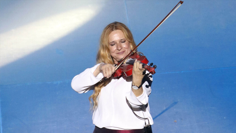 Η Ευανθία Ρεμπούτσικα και το «Carousel» της στο Δημοτικό Θέατρο Λυκαβηττού