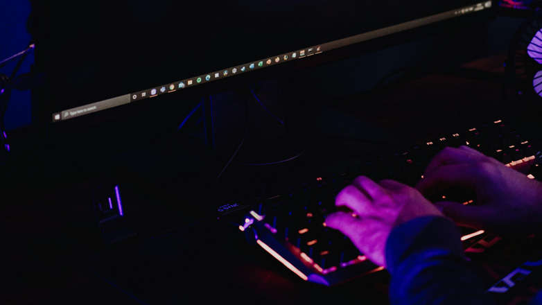 Κυβερνοεπίθεση από Ρώσους χάκερς εναντίον εταιρείας που αναβαθμίζει άρματα μάχης για την Ουκρανία