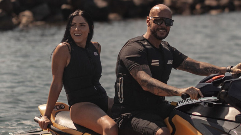 Οι REC υποδέχονται το καλοκαίρι με ολοκαίνουργιο τραγούδι που θα σε ξεσηκώσει!