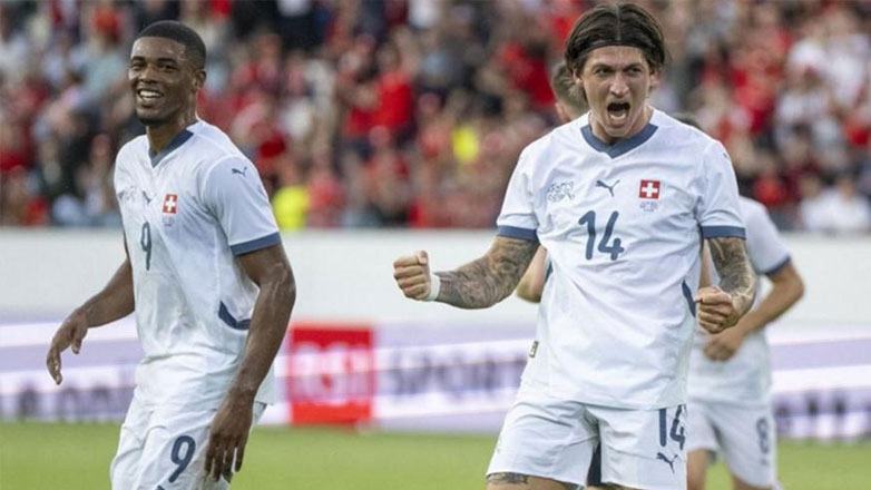 Eλβετία: Η 26αδα του Γιακίν με Τσούμπερ και Στεργίου