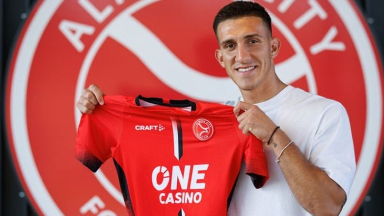 Ο Ζαγαρίτης για 2+1 χρόνια στην Αλμέρε