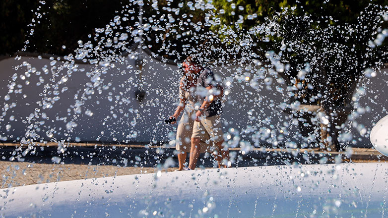 Καιρός: Αίθριος με μικρή άνοδο της θερμοκρασίας σήμερα – Πότε έρχεται ο αφρικανικός καύσωνας