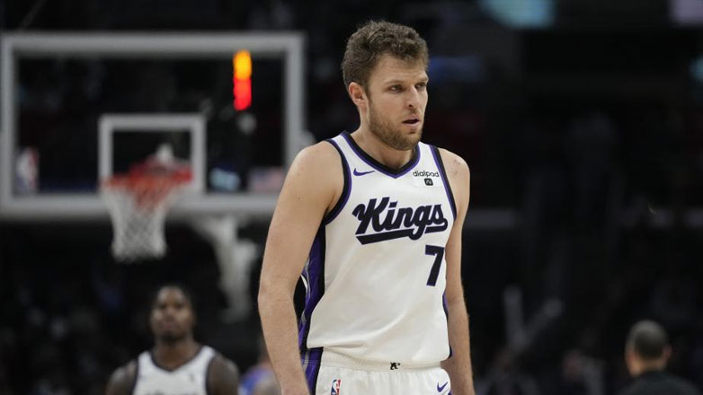 Δεν θέλει να επιστρέψει στους Κινγκς ο Βεζένκοφ