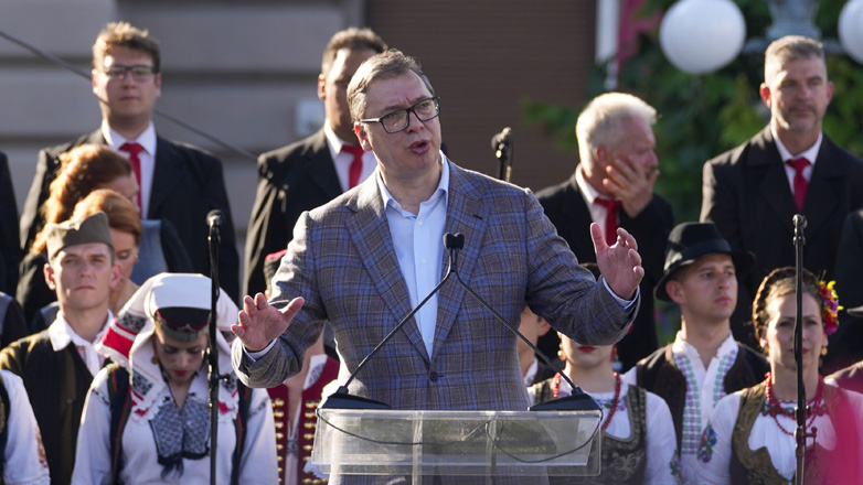 Σερβία: Η ενότητα του σερβικού έθνους διακηρύχθηκε σε εθνική συνέλευση που πραγματοποιήθηκε στο Βελιγράδι