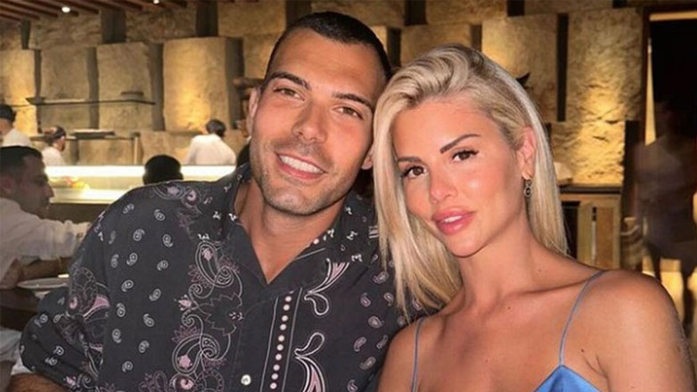 Μαρία Δαρσινού: Η σύζυγος του Κώστα Σλούκα μας δείχνει τα δώρα που έλαβε για τον ερχομό του γιου τους