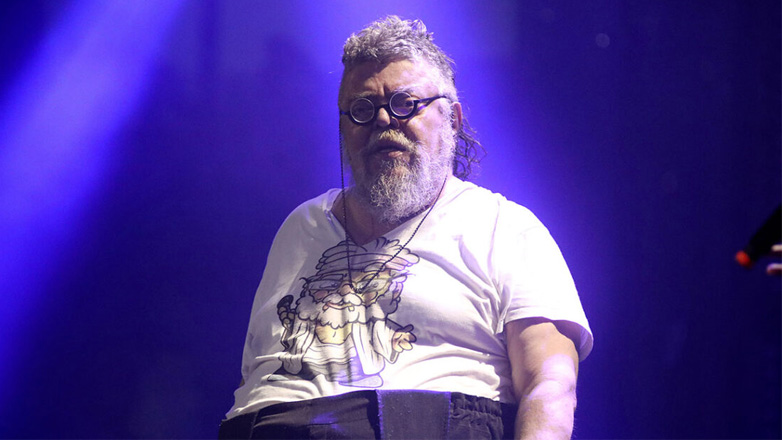 Ο Σταμάτης Κραουνάκης εξομολογείται: «Παρά το βάρος μου η σχέση μου με το σώμα μου είναι εξαιρετική»