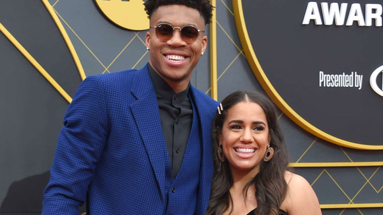 Γιάννης Αντετοκούνμπο: Έκανε την πρώτη πρόβα για το γαμπριάτικο κοστούμι του