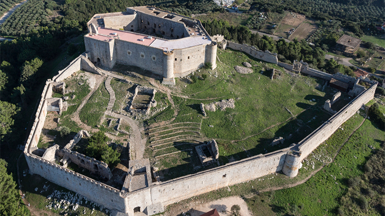 Δρομολογούνται μέτρα για την πυροπροστασία αρχαιολογικού χώρου και μουσείου στο Κάστρο Χλεμούτσι