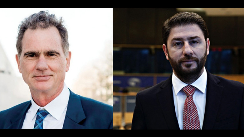 Φραστικό επεισόδιο Παπανδρέου – Ανδρουλάκη για τα… μάτια του Μανιάτη