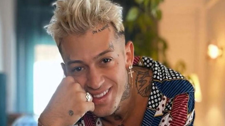 Θετικός στον HIV ο Τάσος Ξιαρχό – «Κάποιοι θέλουν να κάνουμε σεξ για να κολλήσουν και να πάρουν το επίδομα»