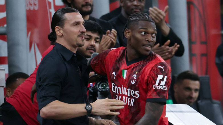 Ιμπραΐμοβιτς: «Μένουν στη Μίλαν Λεάο, Ερναντές και Μενιάν»