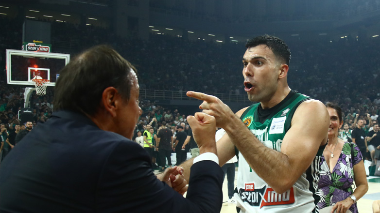 Αταμάν: «Μετά το 0-2 είπα στα παιδιά πως είμαστε μία μαγική ομάδα»