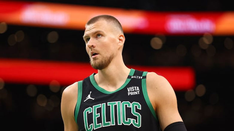 ΝΒΑ: Αμφίβολη η συμμετοχή του Πορζίνγκις και στο Game 4 των τελικών