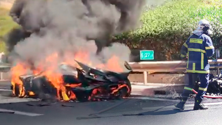Ένα supercar Koenigsegg Jesko, αξίας 3,6 εκατ. δολαρίων, πήρε φωτιά στην Αττική Οδό