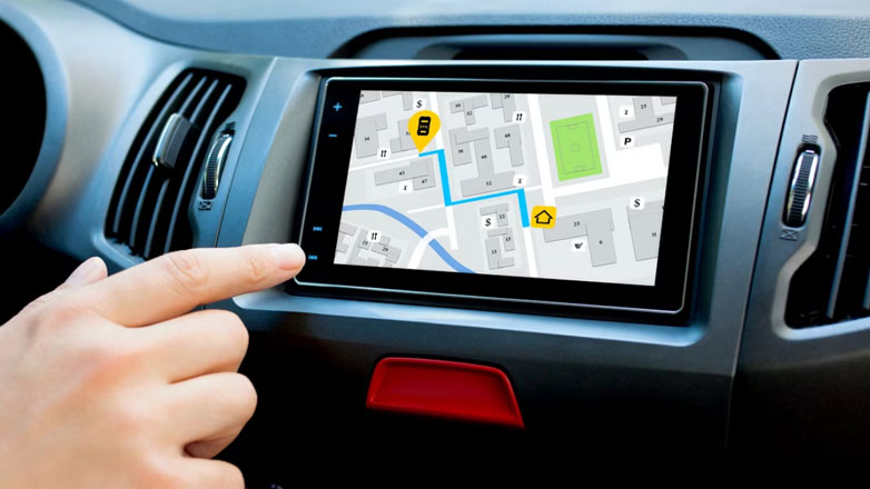 Ποια εταιρεία σταματά να βάζει σύστημα πλοήγησης στα Ι.Χ. της γιατί το GPS του κινητού είναι απλά καλύτερο;