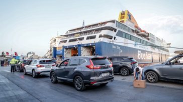 Γιατί δεν πέφτουν οι τιμές στα ακτοπλοϊκά εισιτήρια