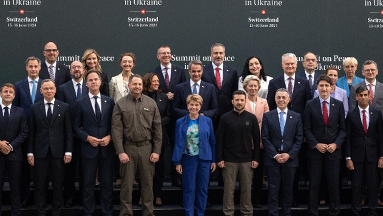 Παγκόσμιοι ηγέτες αναζητούν στη σύνοδο κορυφής στην Ελβετία τη λύση για την Ουκρανία