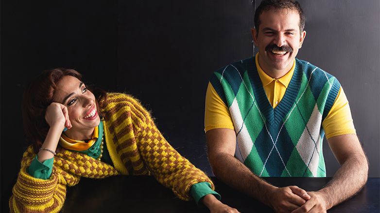 Μίξερ: Η εκρηκτική παράσταση βγαίνει σε περιοδεία στην Αττική