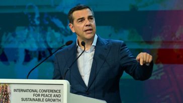 Αλέξης Τσίπρας: Η πραγματικότητα επιβάλλει σε Αριστερά και Κεντροαριστερά να δώσουν χώρο στο «μαζί»