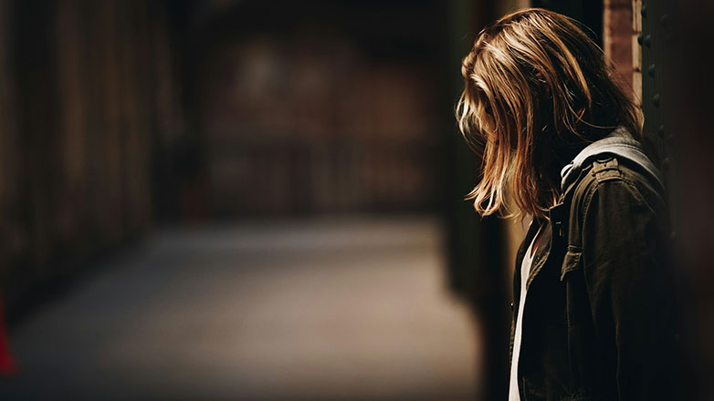 Βία μεταξύ συντρόφων και γυναικεία σεξουαλική υγεία