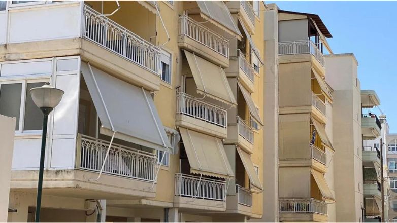 Αλεξανδρούπολη: Με 12 μαχαιριές σε στήθος και λαιμό σκότωσε την σύζυγό του