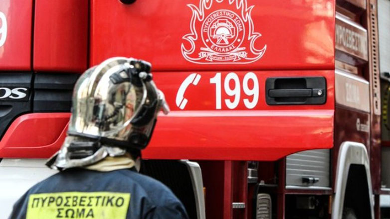 Πυροσβεστική: Τρεις συλλήψεις για πυρκαγιές σε Νέα Σμύρνη, Σύρο και Δράμα