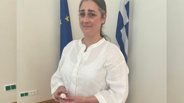 Ρολόι πρώην Έλληνα κρατουμένου σε στρατόπεδο συγκέντρωσης των ναζί παραδόθηκε στην εγγονή του