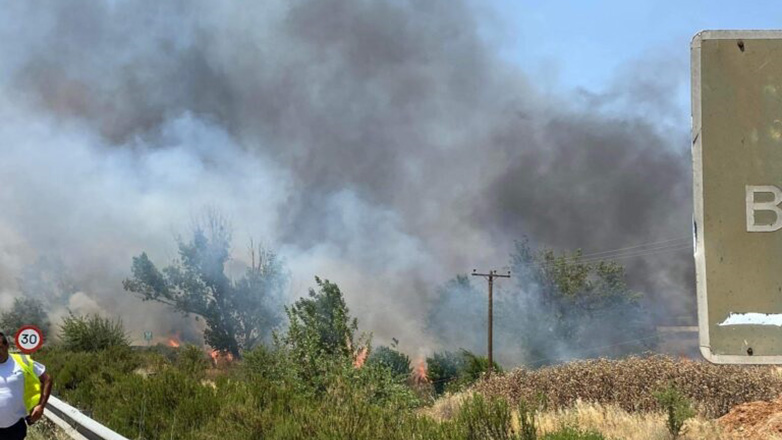 Φωτιά στην Τρίπολη σε βιομηχανική περιοχή