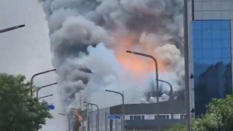 N. Koρέα: Τουλάχιστον είκοσι νεκροί μετά από έκρηξη σε εργοστάσιο μπαταριών λιθίου