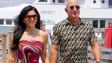 Jeff Bezos: Μετά τη Μύκονο κάνει διακοπές στη Ψέριμο με την Lauren Sanchez – Βίντεο