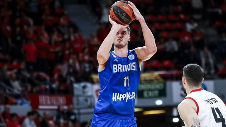 Μπάσκετ: Συμφωνία του Άρη με τον Νέιθαν Λαζέφσκι