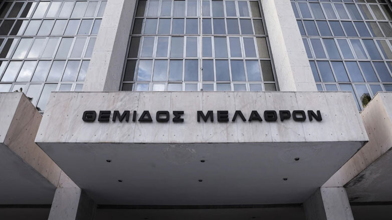 Κλήθηκαν δύο άτομα ως ύποπτοι από τον αντεισαγγελέα του Αρείου Πάγου για την υπόθεση των παρακολουθήσεων