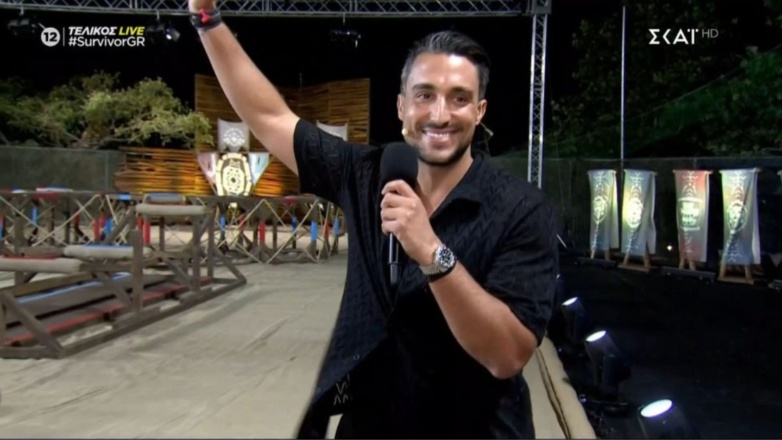 Survivor 2024 – Τελικός: Σάκης Κατσούλης – Εισέβαλε στον στίβο μάχης του τελικού και ξεσήκωσε το κοινό