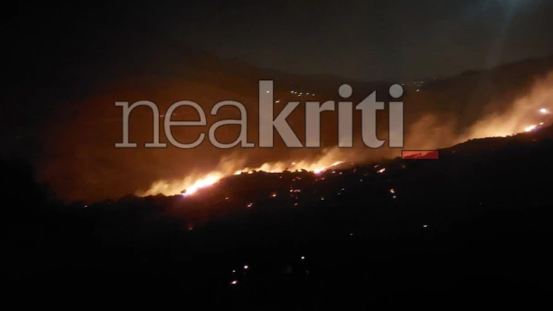 Μεγάλη φωτιά στον Άγιο Βασίλειο Ρεθύμνου – Μήνυμα από το 112 στους κατοίκους οκτώ περιοχών