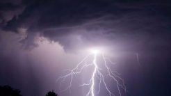 Τραγωδία στη Χαλκιδική: Κεραυνός σκότωσε 13χρονο κορίτσι μπροστά στην οικογένειά του