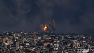 Η Γερμανίδα υπουργός Εξωτερικών κάλεσε το Ιράν να συνδράμει προκειμένου να σταματήσει η κλιμάκωση στη Μέση Ανατολή