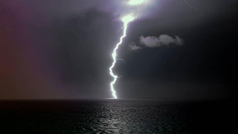 Επικαιροποιήθηκε το έκτακτο δελτίο επιδείνωσης καιρού – Πού θα «χτυπήσει» η κακοκαιρία «Atena» τις επόμενες ώρες