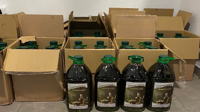 Πιερία: Συνελήφθη άνδρας που μετέφερε 500 λίτρα λάδι χωρίς παραστατικά