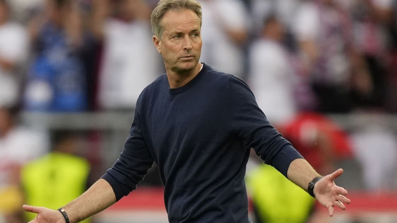 Χιούλμαντ: «Το παιχνίδι κρίθηκε από δύο αποφάσεις του VAR»