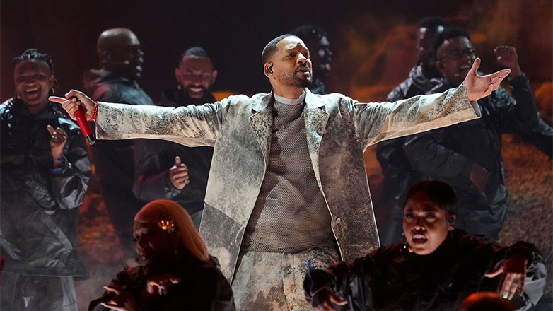 Γουίλ Σμιθ: Επιστροφή στη μουσική με την ερμηνεία του «You Can Make It» στα βραβεία BET