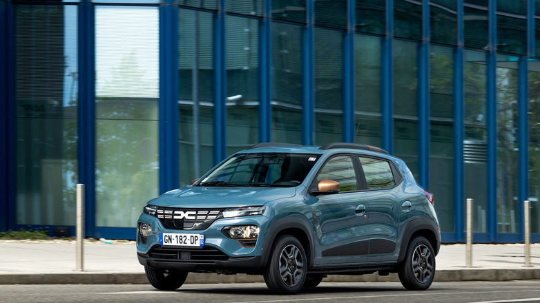 Dacia Spring Electric C 65: Ποιες είναι οι εκδόσεις και ποιες οι τιμές