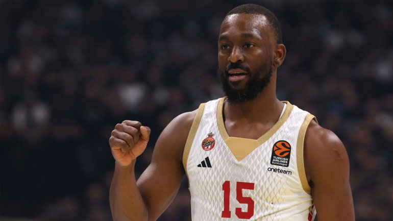 Αποχώρησε από την ενεργό δράση ο Κέμπα Γουόκερ