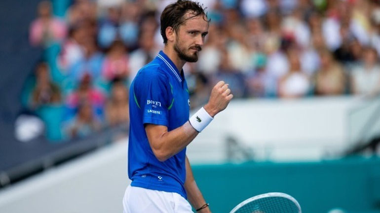 Τένις: Ο Μεντβέντεφ θα παίξει στους Ολυμπιακούς Αγώνες