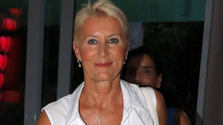 Νατάσα Παζαΐτη: Η εντυπωσιακή εμφάνιση σε βραδινή έξοδό της στη Μύκονο