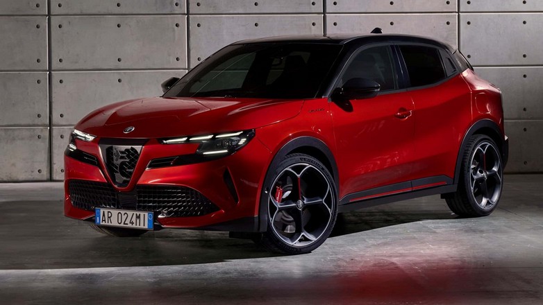 Πόσο κοστίζει η νέα Alfa Romeo Junior στη χώρα μας;