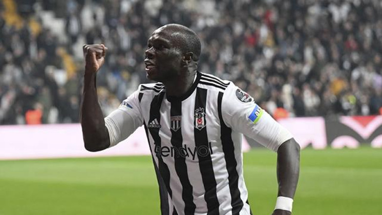 Στροφή του Ολυμπιακού στον Αμπουμπακάρ αν φύγει ο Ελ Κααμπί