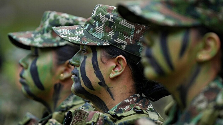 Γερμανία: Ναι στην στράτευση των γυναικών, εφόσον η θητεία καταστεί υποχρεωτική