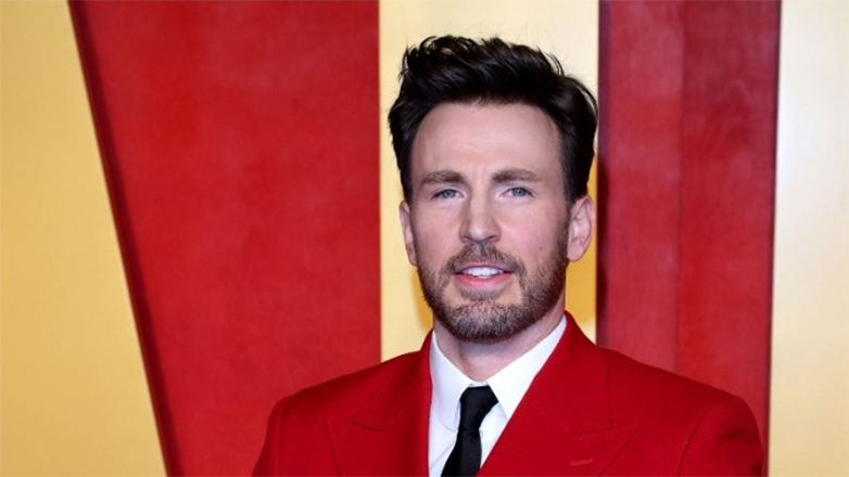 Κρις Έβανς: Θα βραβευτεί για τη συνεισφορά του στην ενίσχυση της συμμετοχής στα κοινά