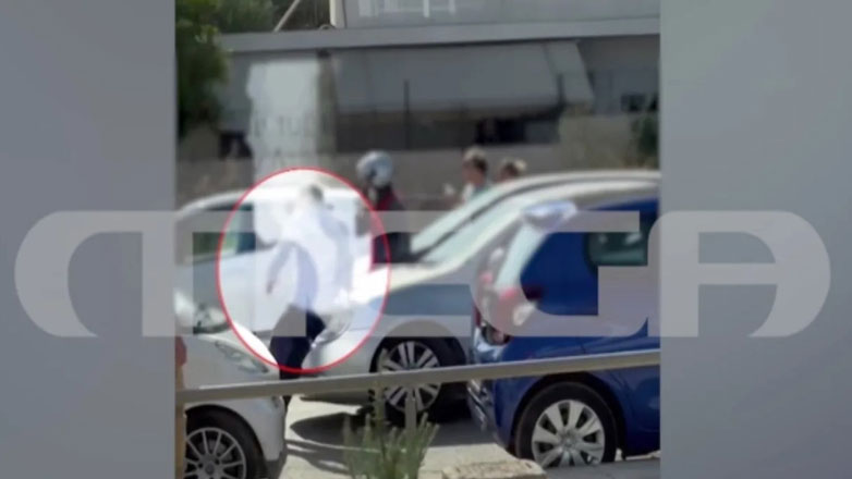 Οδηγός επιτέθηκε κατά του πρώην δημάρχου Ραφήνας και τον παρέσυρε με ΙΧ